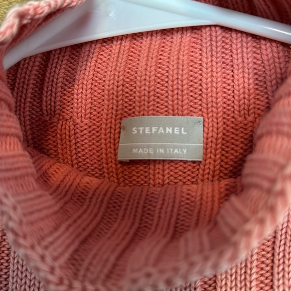 Turtleneck Shell - Picture 2 of 3